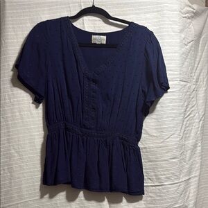 Jun & Ivy Top